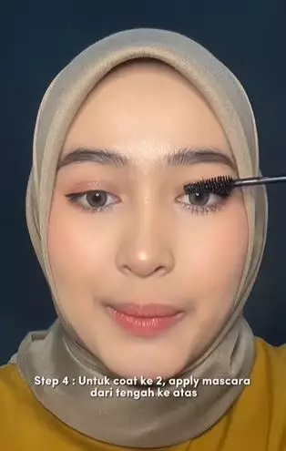 Trik pakai maskara tanpa menggumpal cuma perlu 5 langkah TikTok