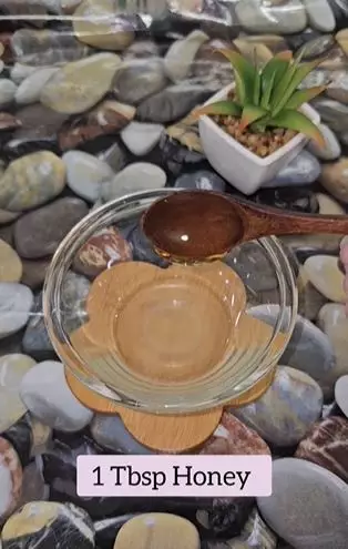 Kombinasi madu dan 1 jenis buah bisa pudarkan bekas jerawat kehitaman Berbagai sumber Kombinasi madu dan 1 jenis buah bisa pudarkan bekas jerawat kehitaman Berbagai sumber