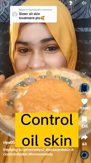 Bubuk cendana dan 3 jenis buah atasi minyak berlebih di wajah Berbagai sumber Bubuk cendana dan 3 jenis buah atasi minyak berlebih di wajah Berbagai sumber