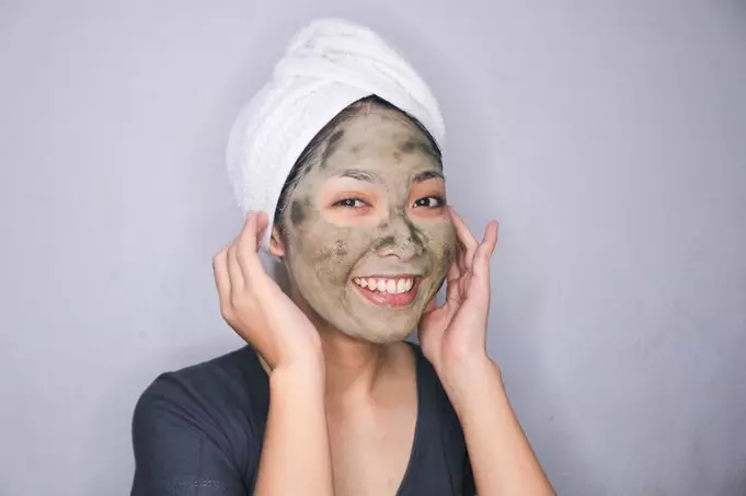 maskeran dulu atau skincare dulu freepik.com maskeran dulu atau skincare dulu freepik.com