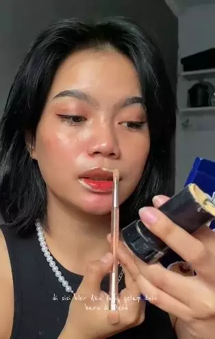Trik bikin ombre lips tanpa bikin bibir kering dan tampak nge-crack TikTok