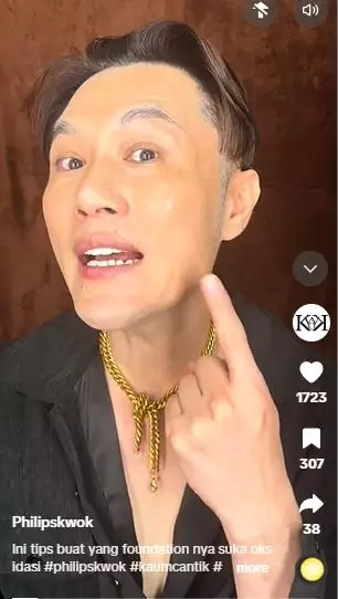 Trik atasi foundation oksidasi di wajah berminyak TikTok Trik atasi foundation oksidasi di wajah berminyak TikTok