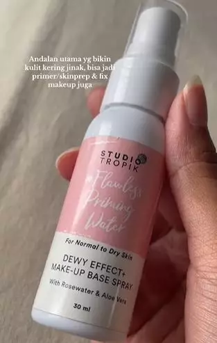 Trik retouch makeup di wajah kering dehidrasi agar hasilnya anticrack TikTok Trik retouch makeup di wajah kering dehidrasi agar hasilnya anticrack TikTok