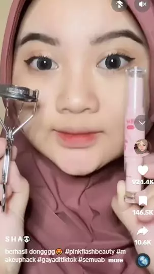 Perjuangan cewek ingin mancung modal penjepit bulu mata TikTok Perjuangan cewek ingin mancung modal penjepit bulu mata TikTok