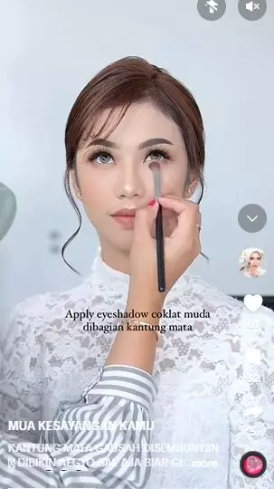 Trik atasi tampilan kantung mata tebal bikin makeup imut dan fresh TikTok Trik atasi tampilan kantung mata tebal bikin makeup imut dan fresh TikTok