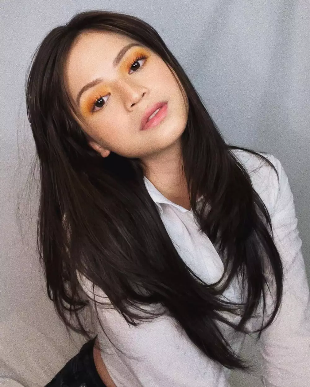 7 Gaya makeup Maudy Effrosina di keseharian Berbagai sumber