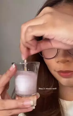 Fungsi lain air mawar bisa bikin rambut auto wangi hingga 3 hari TikTok