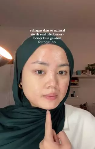 Review Luxcrime Instant Hydralight Cover Concealer di wajah berjerawat TikTok Review Luxcrime Instant Hydralight Cover Concealer di wajah berjerawat TikTok
