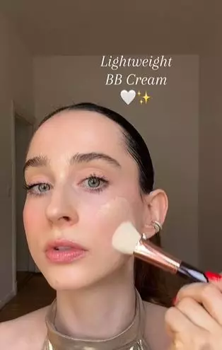 Trik foundation habis bisa dipakai lagi cuma ditambah 1 produk skincare TikTok