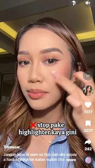 Trik aplikasikan highlighter yang tepat agar hasilnya glowing alami TikTok Trik aplikasikan highlighter yang tepat agar hasilnya glowing alami TikTok