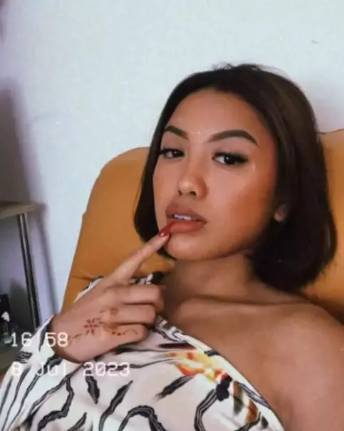 Tranformasi makeup Lolly dari remaja hingga kini Berbagai sumber