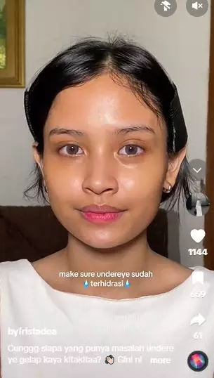 MUA bagikan trik khusus tutupi tampilan mata panda tanpa terlihat abu-abu TikTok