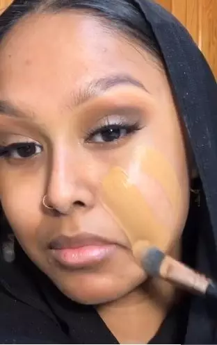 Urutan complexion di wajah berminyak agar makeup awet seharian TikTok Urutan complexion di wajah berminyak agar makeup awet seharian TikTok