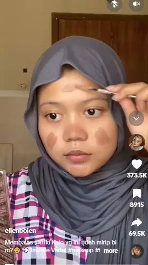 Cewek berwajah bulat rias wajah jadi mirip Vadel Badjideh TikTok Cewek berwajah bulat rias wajah jadi mirip Vadel Badjideh TikTok