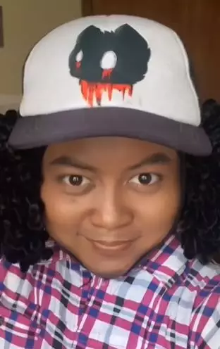 Cewek berwajah bulat rias wajah jadi mirip Vadel Badjideh TikTok Cewek berwajah bulat rias wajah jadi mirip Vadel Badjideh TikTok