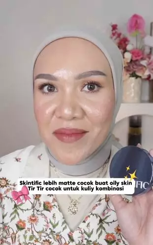 Battle review cushion Tir Tir dan Skintific di wajah acne prone dan oily skin TikTok