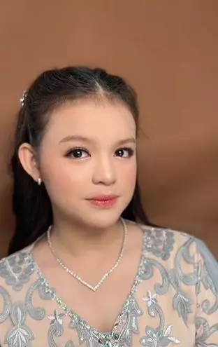 Hasil makeup remaja SMP untuk acara perpisahan flawless tanpa tampak tua TikTok