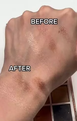 Atasi waxy layer pada eyeshadow glitter cuma andalkan 1 alat sederhana TikTok Atasi waxy layer pada eyeshadow glitter cuma andalkan 1 alat sederhana TikTok