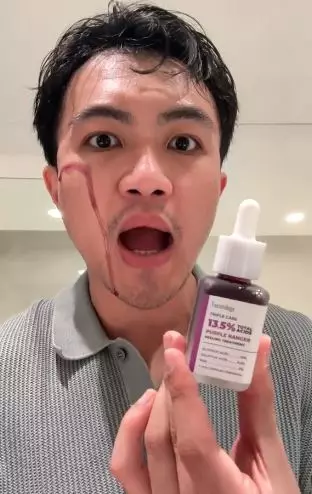 Review Facetology Purple Ranger Peeling diklaim aman untuk usia 16 tahun TikTok