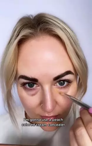 Trik tutupi kantung mata hitam hasilnya natural anti-creasing TikTok