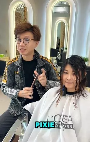 Emak-emak rambut super tipis usai di styling ala Pixie Cut hasilnya auto muda TikTok