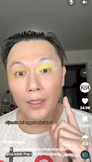 Trik pakai eyeshadow warna terang agar nggak oksidasi TikTok Trik pakai eyeshadow warna terang agar nggak oksidasi TikTok