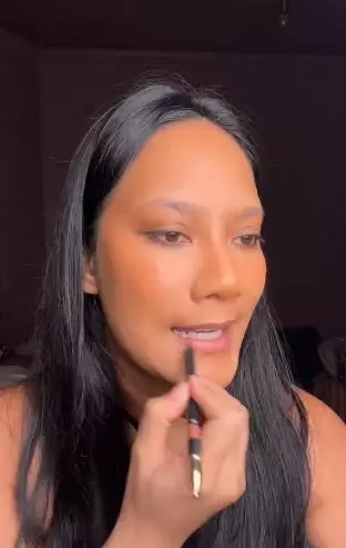 Mengenal teknik contrast makeup viral di TikTok TikTok