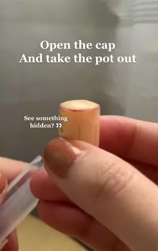 Cara mudah atasi lip product habis agar tetap bisa digunakan TikTok Cara mudah atasi lip product habis agar tetap bisa digunakan TikTok