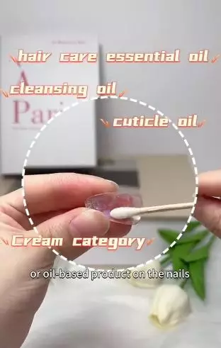 Trik bersihkan fake nails agar bisa dipakai kembali andalkan 1 produk bayi TikTok