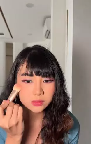 Makeup Ghea Indrawari bak beda orang pas bare face TikTok