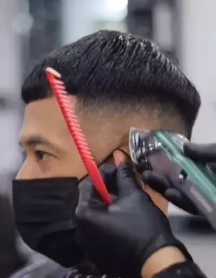 Perubahan pria rambut botak depan usai di styling hasilnya auto muda TikTok Perubahan pria rambut botak depan usai di styling hasilnya auto muda TikTok