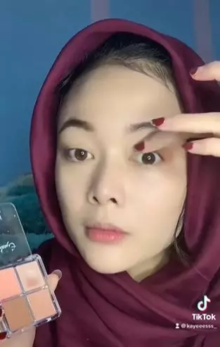 Tutorial makeup Yessy Anitoma TikTok Tutorial makeup Yessy Anitoma TikTok