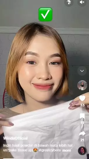 Trik aplikasikan bedak agar under eye lebih halus andalkan 1 alat pembersih TikTok Trik aplikasikan bedak agar under eye lebih halus andalkan 1 alat pembersih TikTok