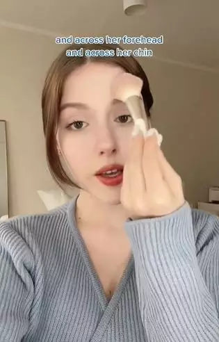 Trik penempatan highlighter ala cewek Jepang bikin wajah flat auto glowing TikTok Trik penempatan highlighter ala cewek Jepang bikin wajah flat auto glowing TikTok