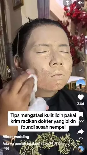 Trik aplikasikan complexion di kulit licin efek pakai krim racikan dokter  TikTok Trik aplikasikan complexion di kulit licin efek pakai krim racikan dokter  TikTok