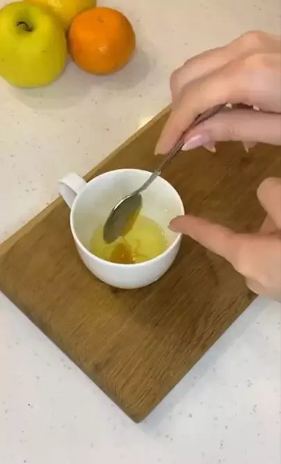 <img style= <img style=