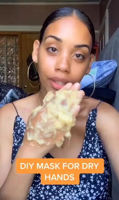 <img style= <img style=