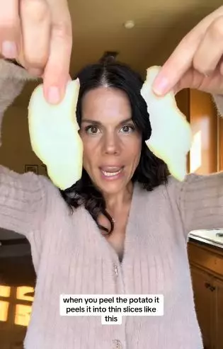 Umbi-umbian bisa pudarkan flek hitam dan bekas jerawat membandel di wajah Berbagai sumber Umbi-umbian bisa pudarkan flek hitam dan bekas jerawat membandel di wajah Berbagai sumber