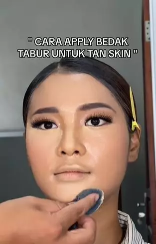 Trik aplikasikan bedak tabur di kulit sawo matang agar wajah berdimensi TikTok Trik aplikasikan bedak tabur di kulit sawo matang agar wajah berdimensi TikTok