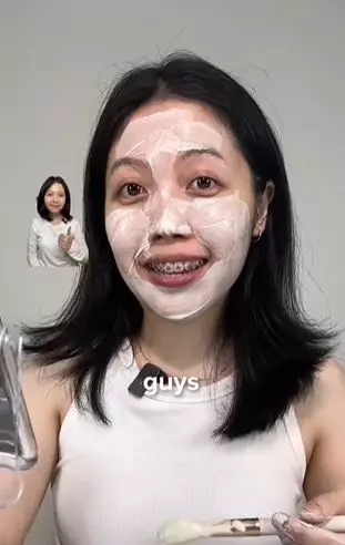 Review masker jadul Saripohatji diklaim bisa jadi pengganti bedak TikTok