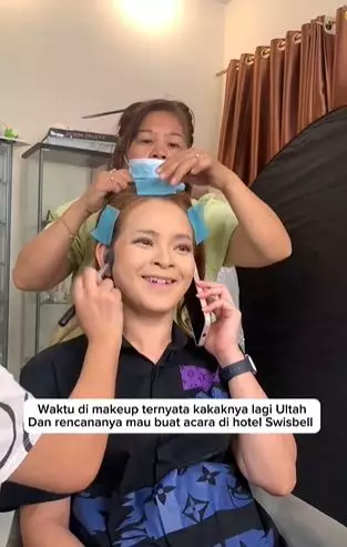 Transformasi emak-emak 40 tahun dirias soft glam hasilnya auto jadi ABG TikTok Transformasi emak-emak 40 tahun dirias soft glam hasilnya auto jadi ABG TikTok