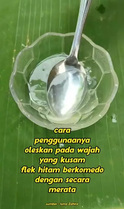 Hempas flek hitam dan wajah kusam dengan tambahan 1 buah-buahan Berbagai sumber