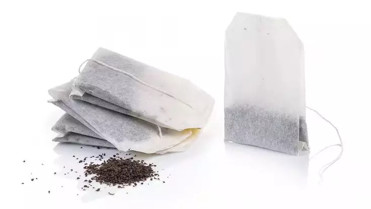 Uban kembali hitam tanpa semir Berbagai sumber