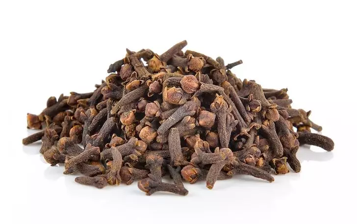 Bikin alis lebih lebat dan hitam pakai 2 jenis rempah Berbagai sumber