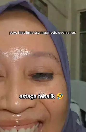 Momen kocak cewek pertama kali pasang magnetic eyelash TikTok Momen kocak cewek pertama kali pasang magnetic eyelash TikTok