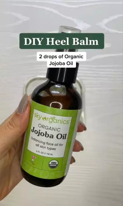 Haluskan tumit retak dan kasar pakai 2 jenis minyak Berbagai sumber Haluskan tumit retak dan kasar pakai 2 jenis minyak Berbagai sumber