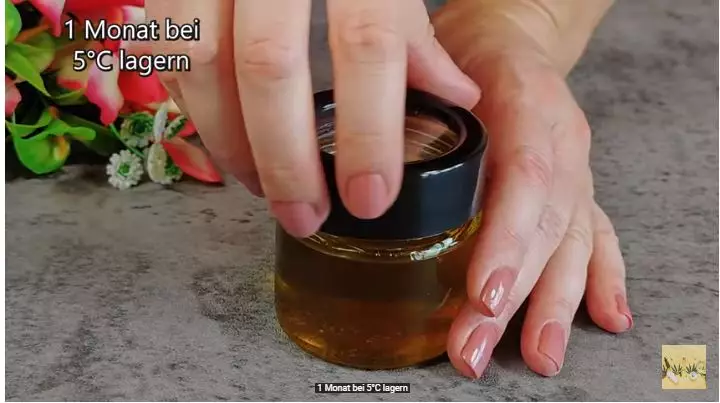 cara pudarkan garis halus pakai krim antiaging berbagai sumber