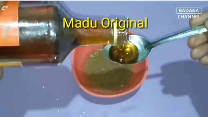 trik menghitamkan rambut beruban berbagai sumber