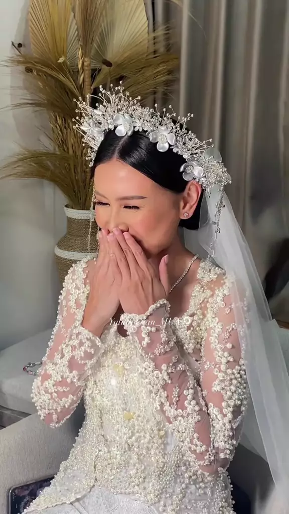 MUA ini recreate makeup akad Shenina Cinnamon © TikTok MUA ini recreate makeup akad Shenina Cinnamon © TikTok