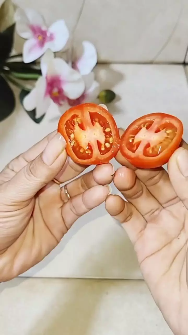 cara bersihkan kotoran kuku kaki © Instagram cara bersihkan kotoran kuku kaki © Instagram